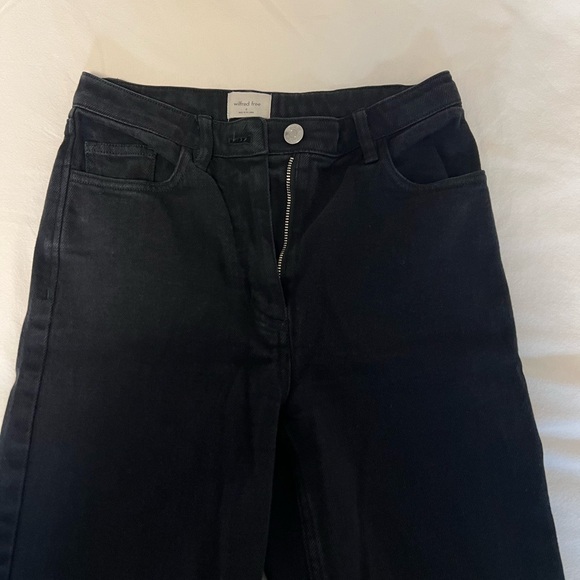 Wilfred Free Melina Twill pants, size 0 in black (Aritzia) - Picture 3 of 6